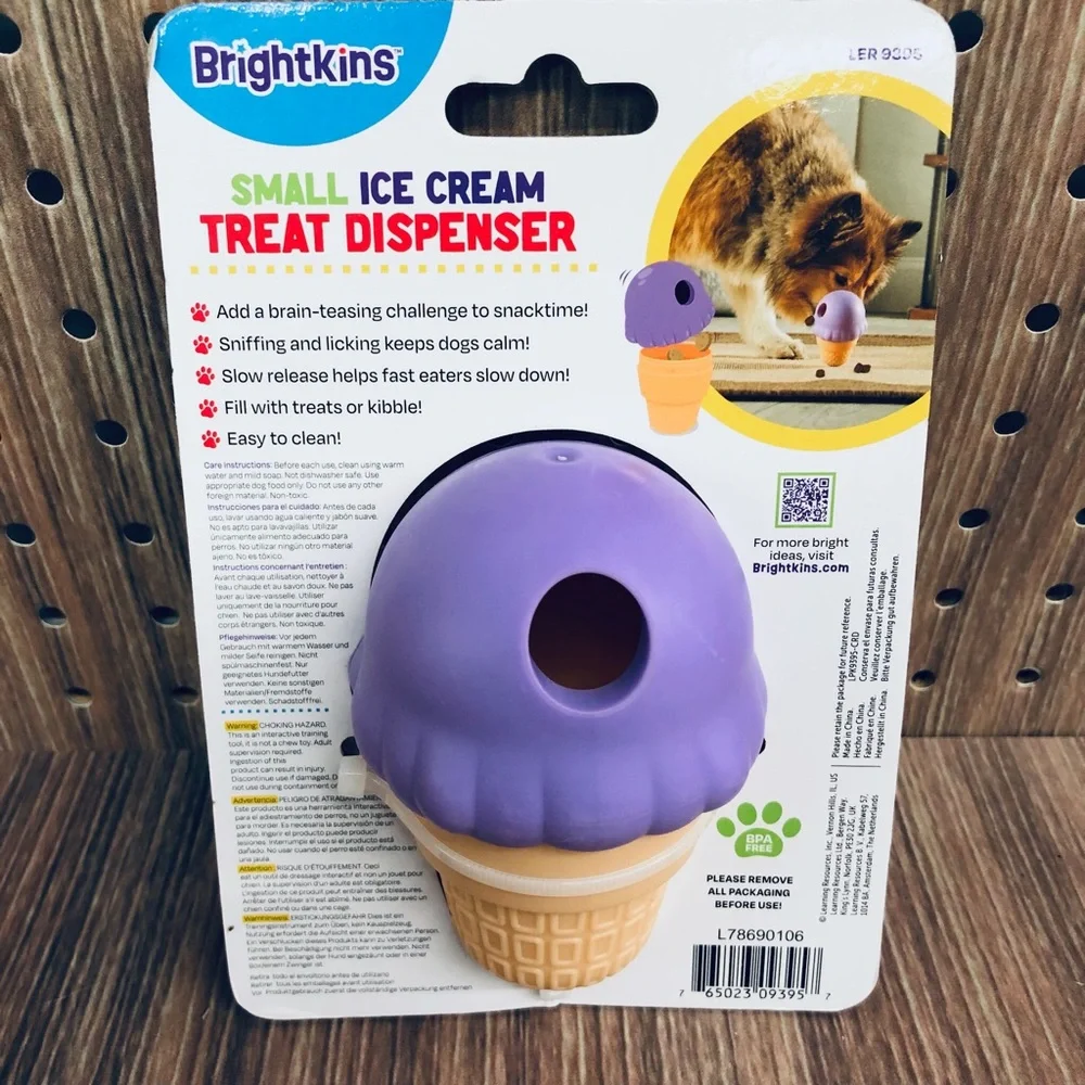 NEW BRIGHTKINS Dog Treat Dispenser Small Ice Cream Cone Shape Pet Toy Cat